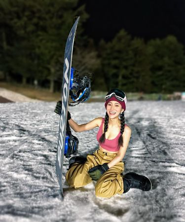 ▲▼夏宇禾滑雪掉手機。（圖／翻攝自Instagram／lulu_820722）