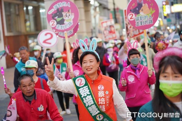 ▲▼蔡培慧於竹山鎮走街催票。（圖／蔡培慧競選團隊提供）