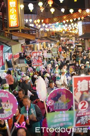 ▲游顥、蔡培慧選前之夜不約而同於最大票倉南投市舉辦造勢活動。（圖／記者高堂堯攝、蔡培慧競選團隊提供、翻攝「游顥」臉書粉專）