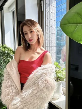 ▲▼炎亞綸、鍾明軒、黃瑄相繼PO投票文。（圖／翻攝自臉書）