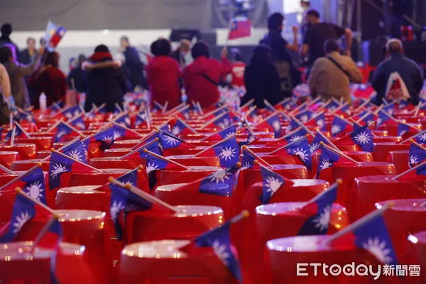 ▲▼國民黨開票之夜現場群眾狀況。（圖／記者湯興漢攝）