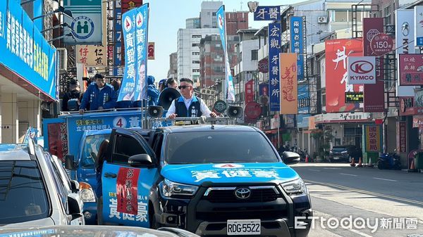 ▲▼盧秀燕,黃健豪。（圖／記者許權毅攝）