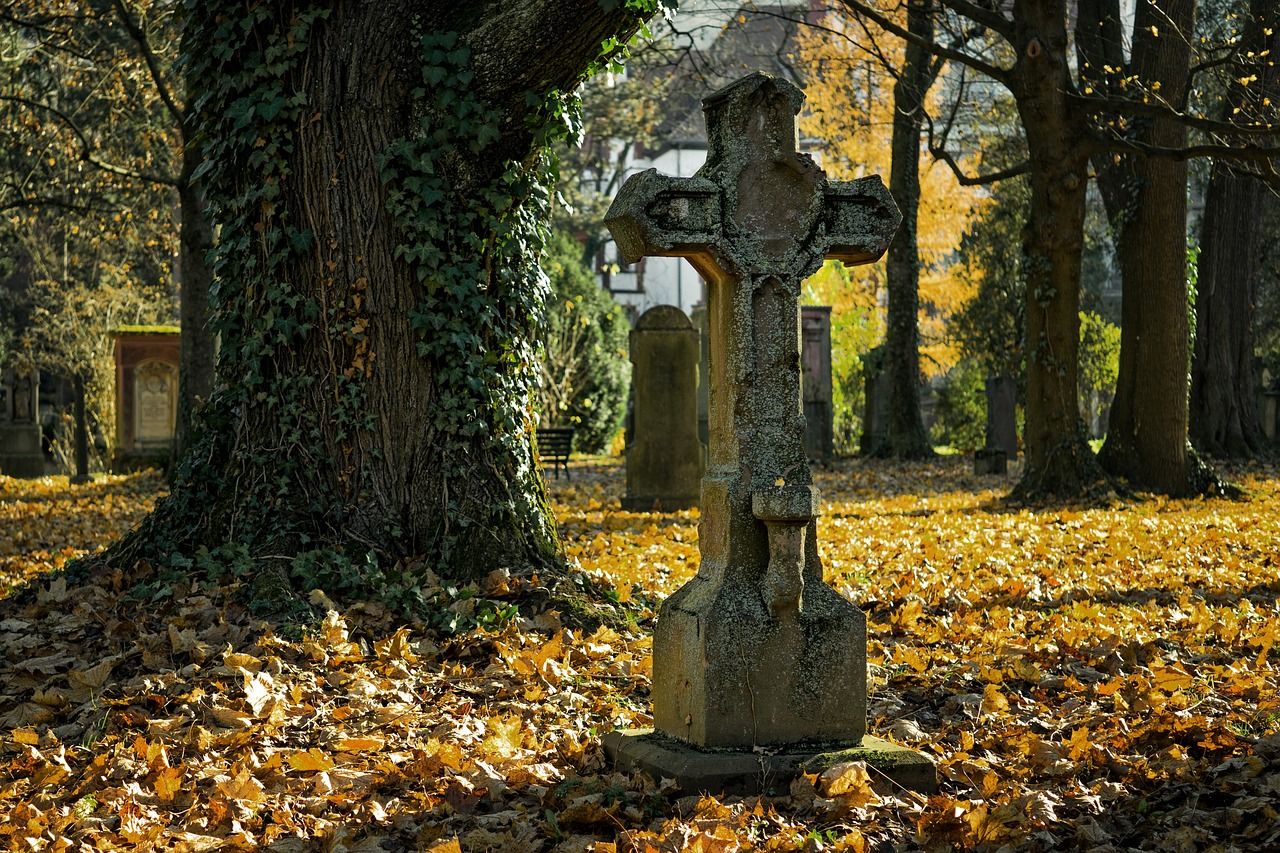 ▲▼殯葬業、墓碑。（圖／取自免費圖庫pixabay）