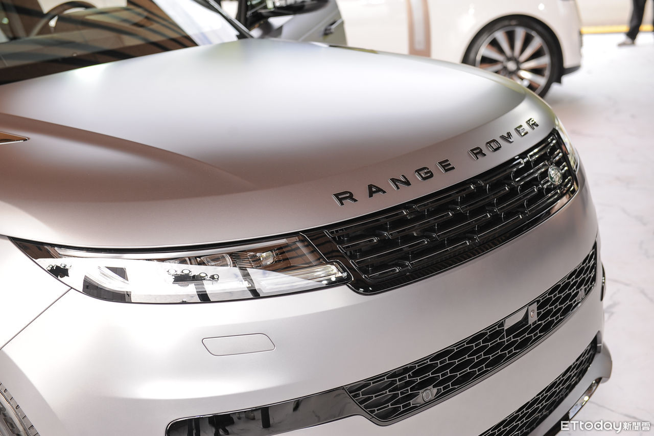 ▲新年式Range Rover亮相 。（圖／記者林鼎智攝）