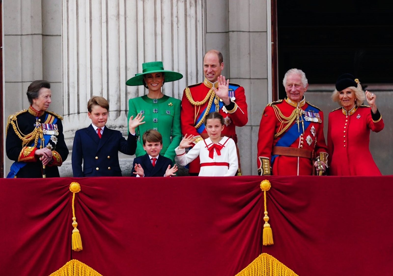 查爾斯三世、凱特王妃接連掛病號　英王室大權換「她」掌奪