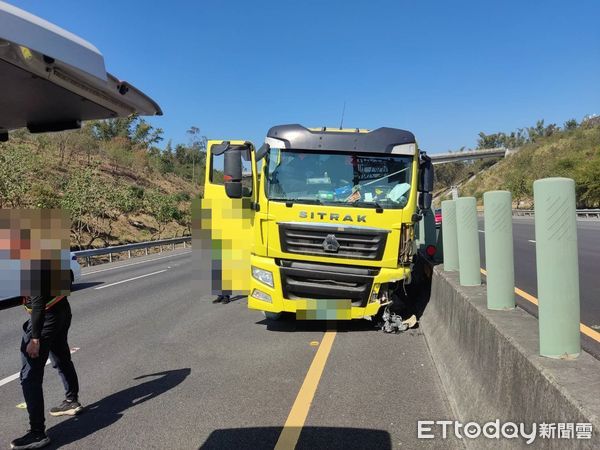 ▲▼國道三車禍             。（圖／記者吳世龍翻攝）