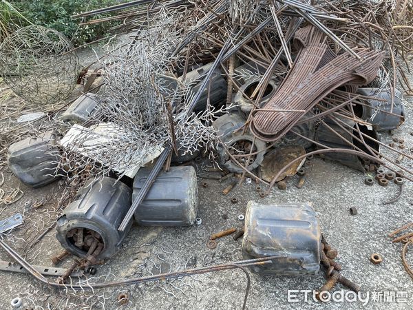 ▲▼高雄鋼雕大師工作室遭竊！藝品找回變「廢鐵」　損失破2千萬。（圖／記者賴文萱翻攝）