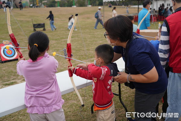 ▲斗六茂谷柑節暨年貨市集活動於1月20、21日在斗六膨鼠森林公園熱鬧登場。（圖／記者蔡佩旻翻攝）