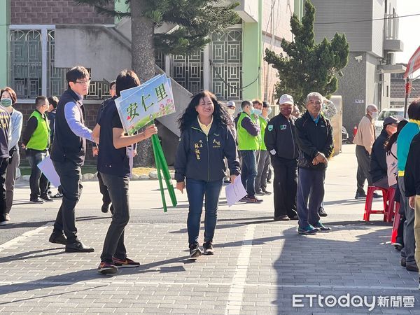 ▲▼ 太保公所市政說明會，市民代表對於工地稅增刪起爭執 。（圖／記者翁伊森攝）