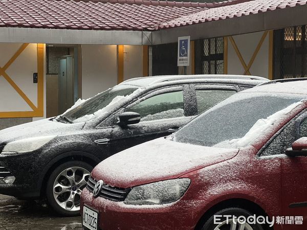 福壽山農場下雪。（圖／福壽山農場提供）