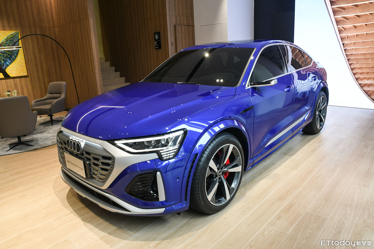 ▲Audi SQ8 e-tron首亮相、NBA球星Demarcus Counsins。（圖／記者徐煜展攝）