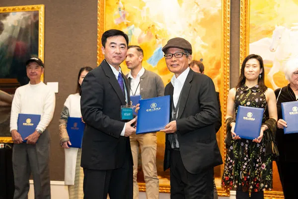 ▲賴世昌《走出困境》， 獲全世界油畫大賽優秀獎             。（圖／賴世昌提供，下同）