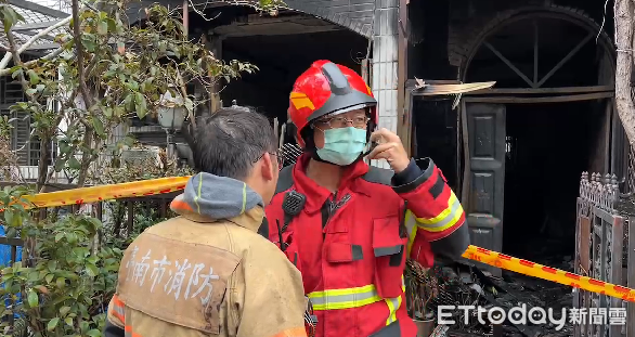 ▲台南市新營區中正路民宅火警造成林姓女子與子女被濃煙嗆傷，造成2死1重傷，小女兒目前在成醫加護病房救治仍有生命危險。（圖／記者林東良翻攝，下同）