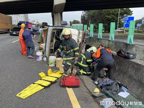 ▲▼國道3號車禍。（圖／記者陳凱力翻攝）