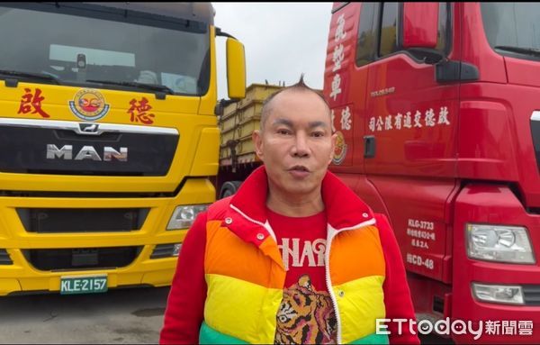 ▲▼啟德機械重機、胡漢龑。（圖／記者陳凱力攝）