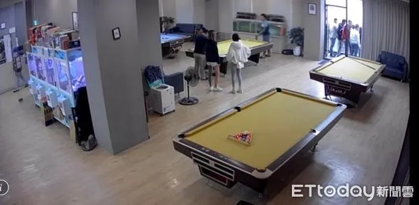 ▲▼楠梓打人             。（圖／記者陳宏瑞翻攝）