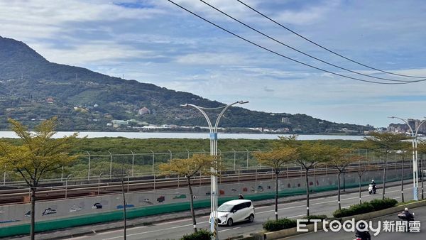 ▲淡北道路2／2日動工 拚5年內通車紓解塞車。（圖／記者戴上容攝）