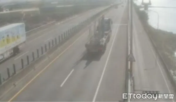 ▲西濱台61線170K將加裝固定測速桿。（圖／翻攝自公路總局即時影像）