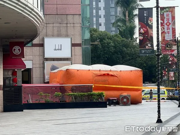 ▲▼     一名女子在大葉高島屋欲輕生        。（圖／民眾提供）