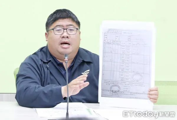 ▲▼民進黨團召開 拒絕恐慌 台中市府過年前說清楚 記者會。（圖／記者屠惠剛攝）