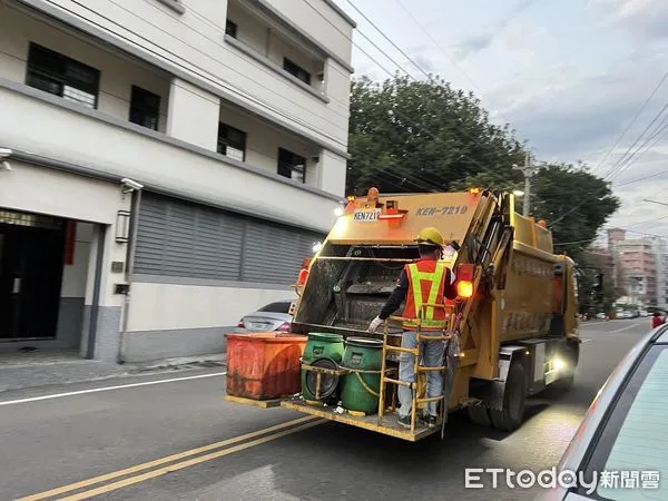 ▲垃圾車 。（圖／記者蔡佩旻攝）