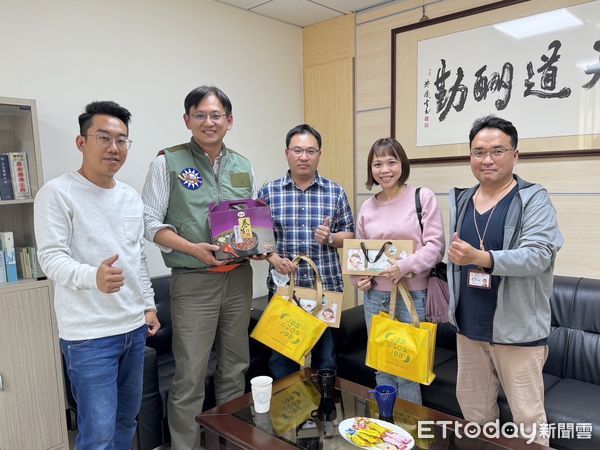 ▲斗六就業中心前往斗六福德宮為求職者祈求發財金，結合年後轉職潮，於2月15日至29日接力辦理10場現場徵才活動。（圖／記者蔡佩旻翻攝）