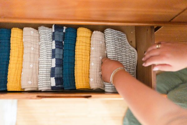 ▲▼ 5個整理衣櫃小技巧幫你高效斷捨離 。（圖／翻攝unsplash）