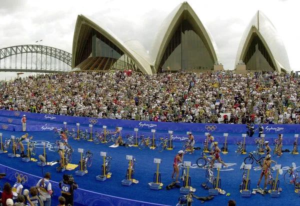 ▲2000年雪梨奧運、卡特「死亡之扣」。（圖／達志影像／美聯社）