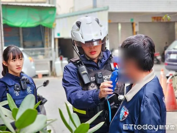 ▲農曆春節連續假期飲宴增加，易發生酒駕肇事致人受傷事故，永康分局連續強力取締酒駕，防止酒駕事故造成的傷害。（圖／記者林東良翻攝，下同）