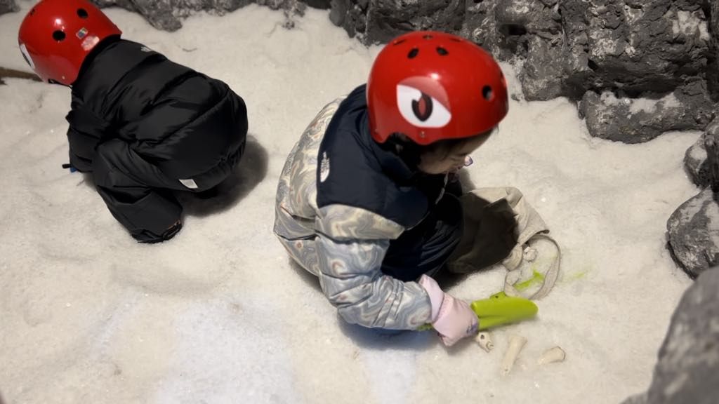 ▲侏羅紀X恐龍雪世界台北站。（圖／記者胡至欣攝）