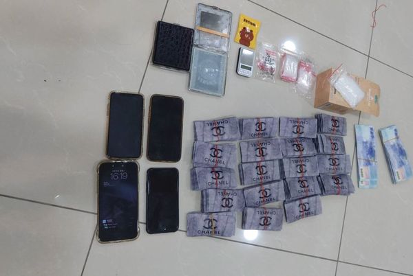 ▲▼台中警方查獲販毒集團，毒品多到連毒犯都忘了藏在哪裡。（圖／警方提供，下同）