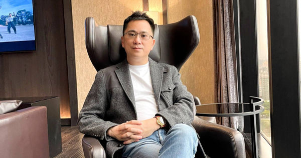 「486先生」陳延昶是知名的團購達人。（圖／翻攝自陳延昶臉書）