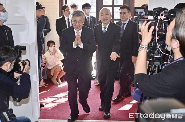 ▲▼行政院陳建仁院長、鄭文燦副院長拜會韓國瑜。（圖／記者李毓康攝）