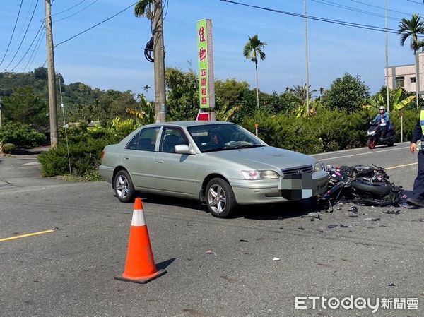 ▲▼       台3線轎車碰撞紅牌重機，騎士噴飛送醫不治      。（圖／記者翁伊森翻攝）