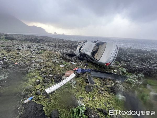 ▲▼蘭嶼9日凌晨發生一起死亡車禍             。（圖／記者楊漢聲翻攝）