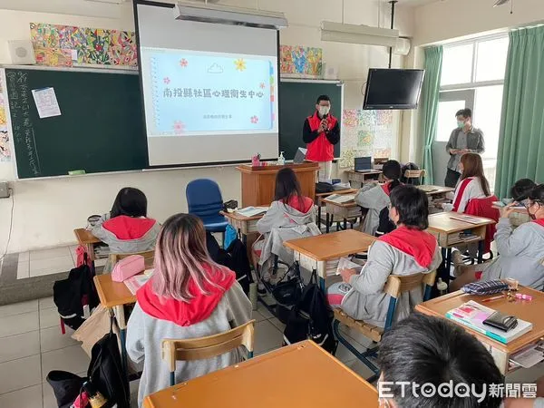 ▲年輕族群的心理健康和輕生問題日漸嚴峻，圖為普台高級中學宣導情形。（圖／南投縣政府提供，下同）
