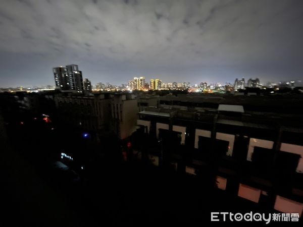 ▲台中市太平區晚間傳出晚間大停電。（圖／民眾提供）