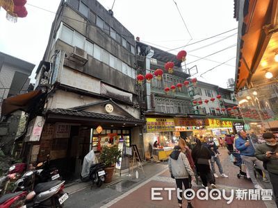 連假去烏來老街「7點就關門」他嘆沒落了!網曝2原因:很正常