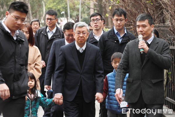 ▲▼陳建仁出席不義遺址標示揭牌典禮。（圖／記者周宸亘攝）