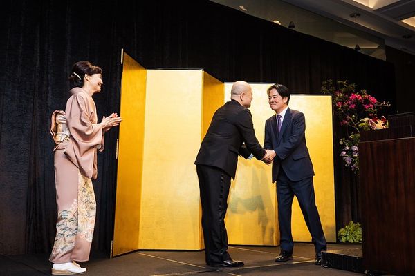 ▲▼總統偕同副總統出席「日本天皇陛下華誕慶祝酒會」。（圖／總統府）