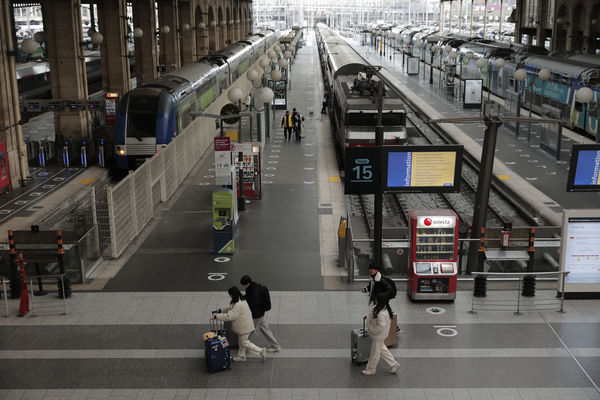 ▲▼法國巴黎市中心火車站「巴黎北站」（Gare du Nord）      。（圖／達志影像／美聯社）