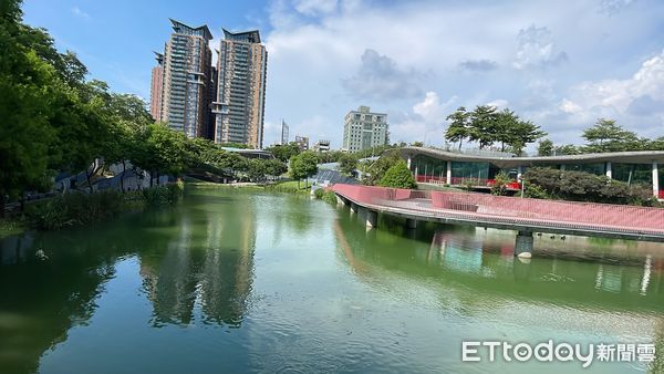 ▲▼ 鄉林皇居,秋紅谷,公園,七期            。（圖／記者陳筱惠攝）