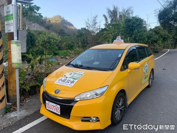 ▲台南市交通局再推小黃公車便民措施，3月1日起試辦綠29小黃公車南化區關山里「隨招隨停」服務。（圖／記者林東良翻攝，下同）