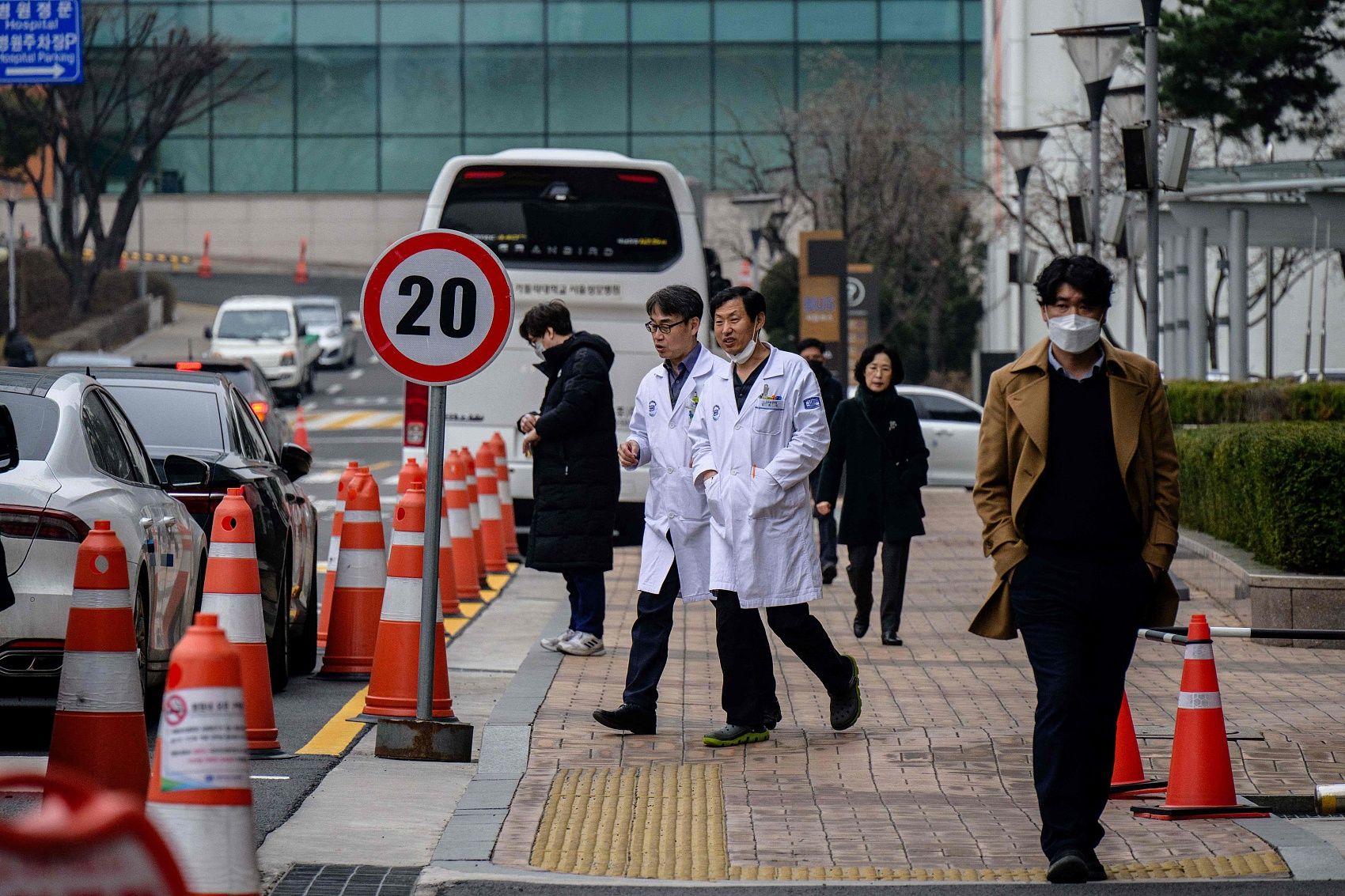 ▲▼截至2月29日，南韓只有565名住院醫師返回醫院。（圖／CFP）