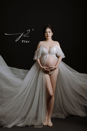 ▲楊晨熙拍的孕婦寫真相當美。（圖／J2 Plus 婚紗攝影提供）