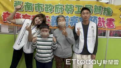 台南志工愛心義剪　養護機構院生喜獲新造型