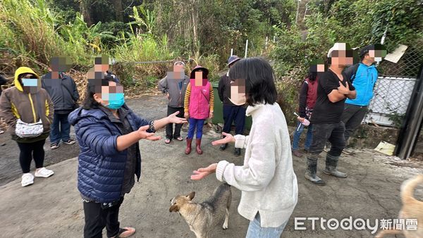 ▲▼100犬狗園緊鄰民宅糾紛！住戶控全天候「叫聲轟炸」　跟負責人當場互嗆。（圖／記者許權毅攝）