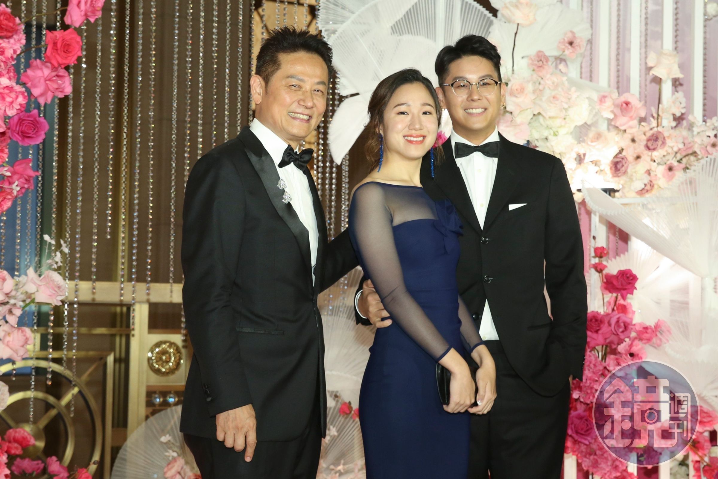 ▲徐乃麟（左）的小兒子徐廷墉（右）帶著交往9年的韓籍女友見習哥哥的婚禮。