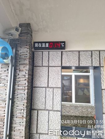 ▲▼   武嶺下冰霰          。（圖／記者高堂堯翻攝）