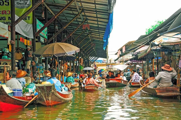 ▲▼2024曼谷景點精選36個曼谷自由行，按摩、遊船、酒吧，特色景點全攻略。（圖／珊莎提供）